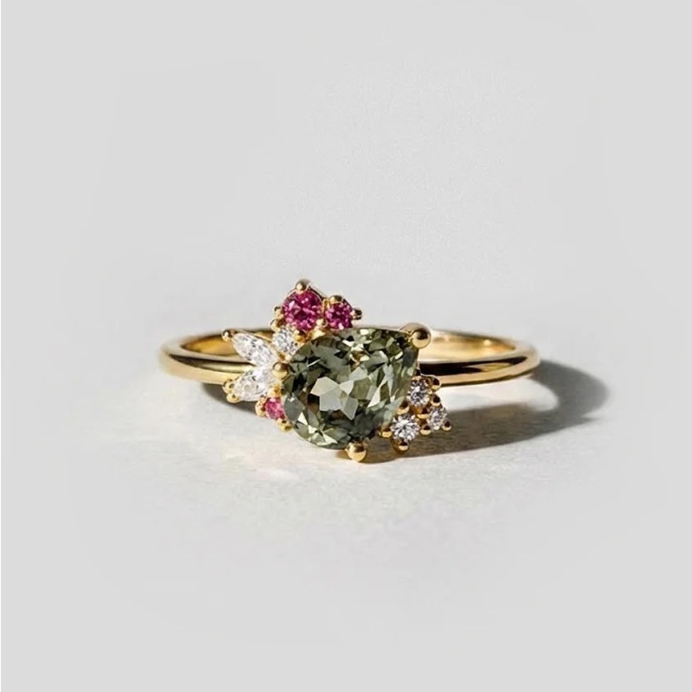 Oomiay Succulent Ring. Size 7. Worn a few times, like new.